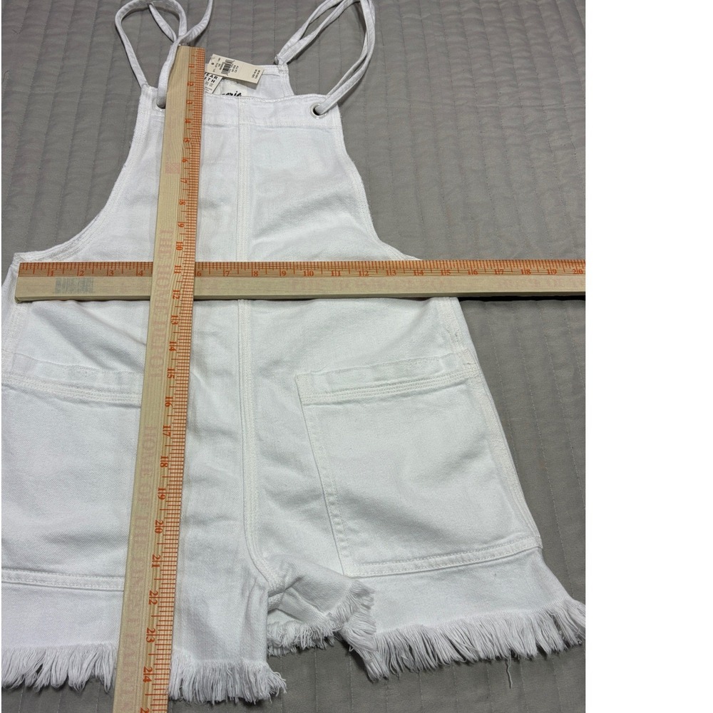 Aerie White Denim Shortall Romper Frayed Hem Womens XXS Adjustable Strap NEW NWT - Picture 7 of 8